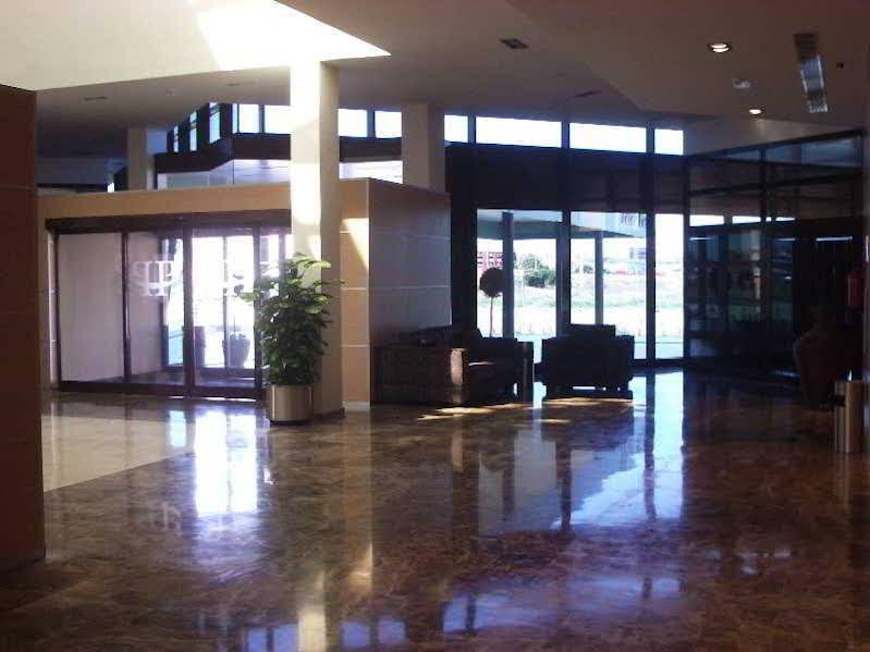 Hotel Alcala Plaza Alcalá de Henares Exterior foto
