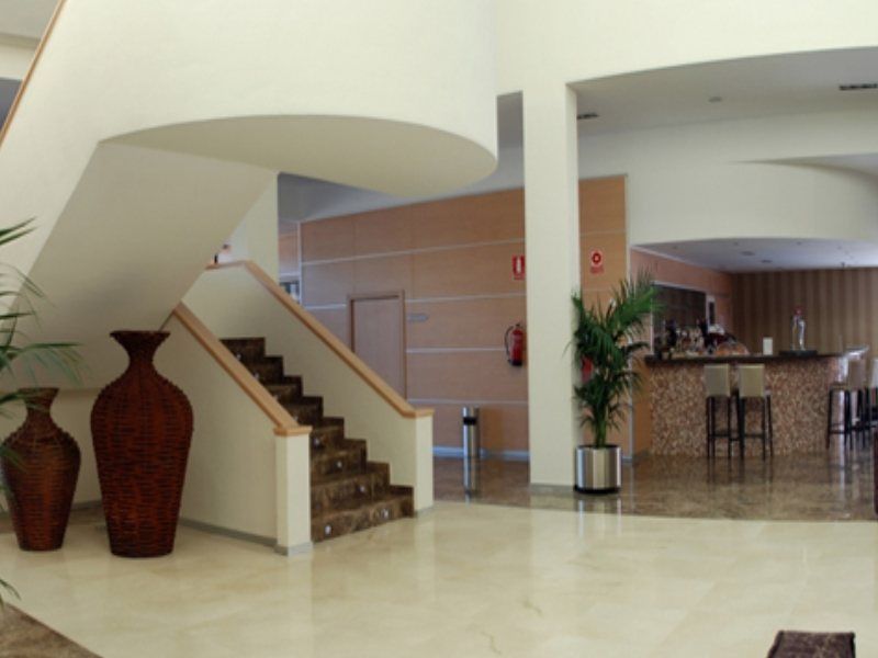 Hotel Alcala Plaza Alcalá de Henares Exterior foto